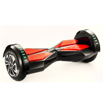 Scooter Elétrica Auto Balanceada com Luzes LED de Corrida